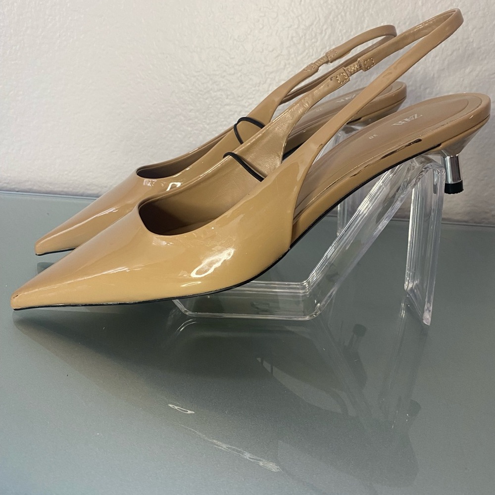 Zara NWT Kitten Heel Slingback Shoe Size 38. - Picture 4 of 9